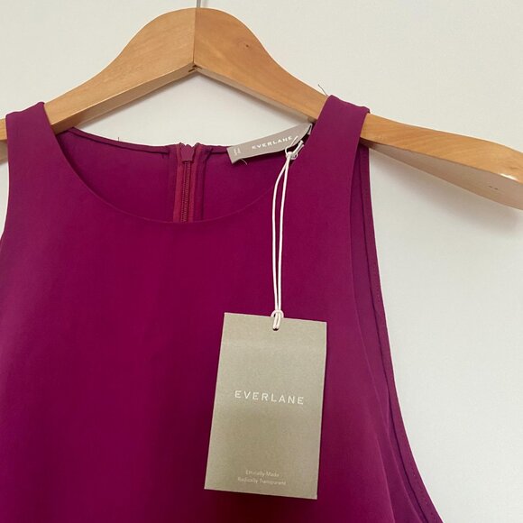 Everlane- The Japanese GoWeave High-Neck Tank 14 - Picture 7 of 7